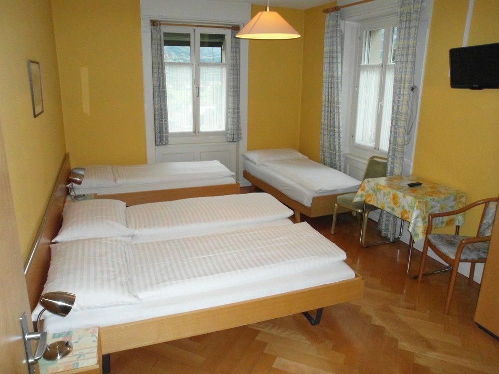 Waldhotel Unspunnen Hotel 2*