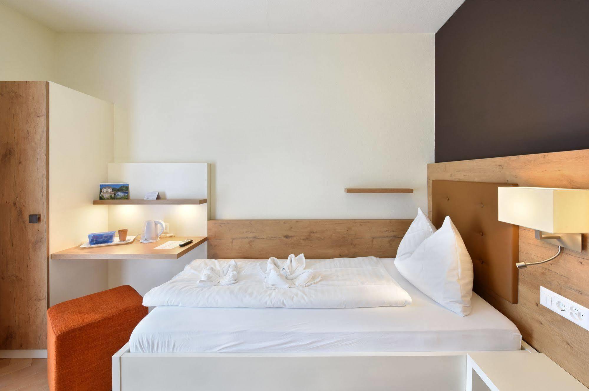 Hotel Waldhotel Unspunnen 2*